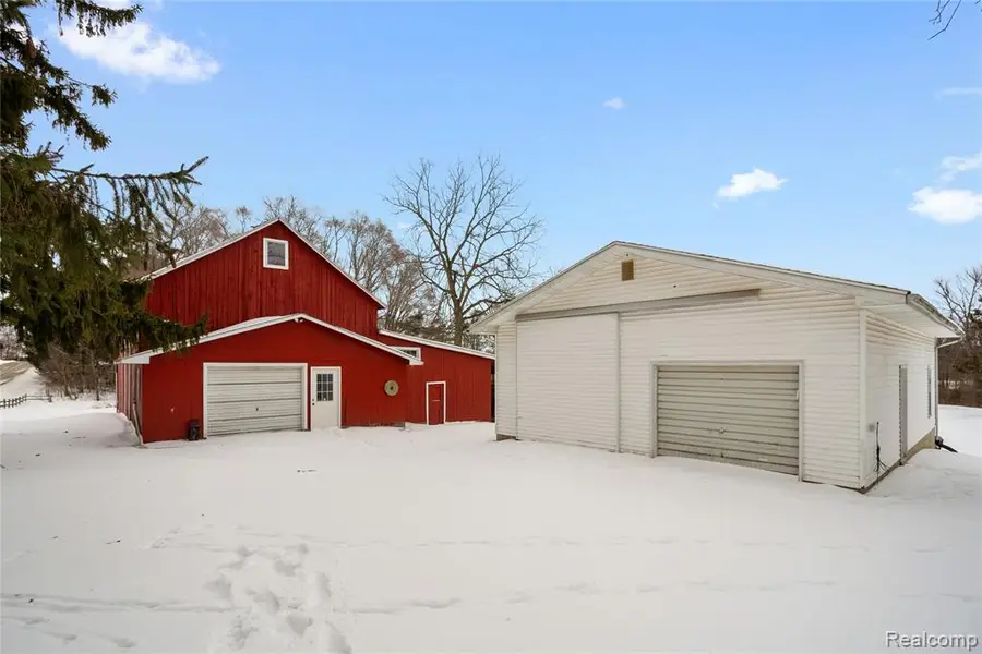 9322 Rossman, Eaton Rapids, MI  - #3