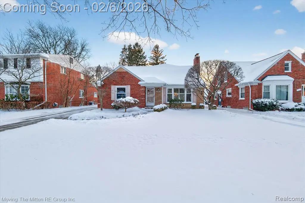 351 Ridgemont, Grosse Pointe Farms, MI  - Image #1