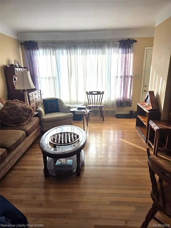 14448 Garden, Livonia, MI  - #3