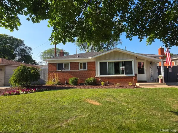 24920 Chernick, Taylor, MI 48180