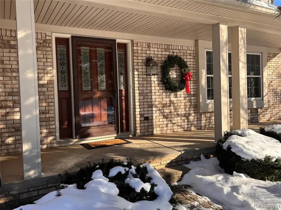 1805 Hickory Bark, Bloomfield Hills, MI  - #2