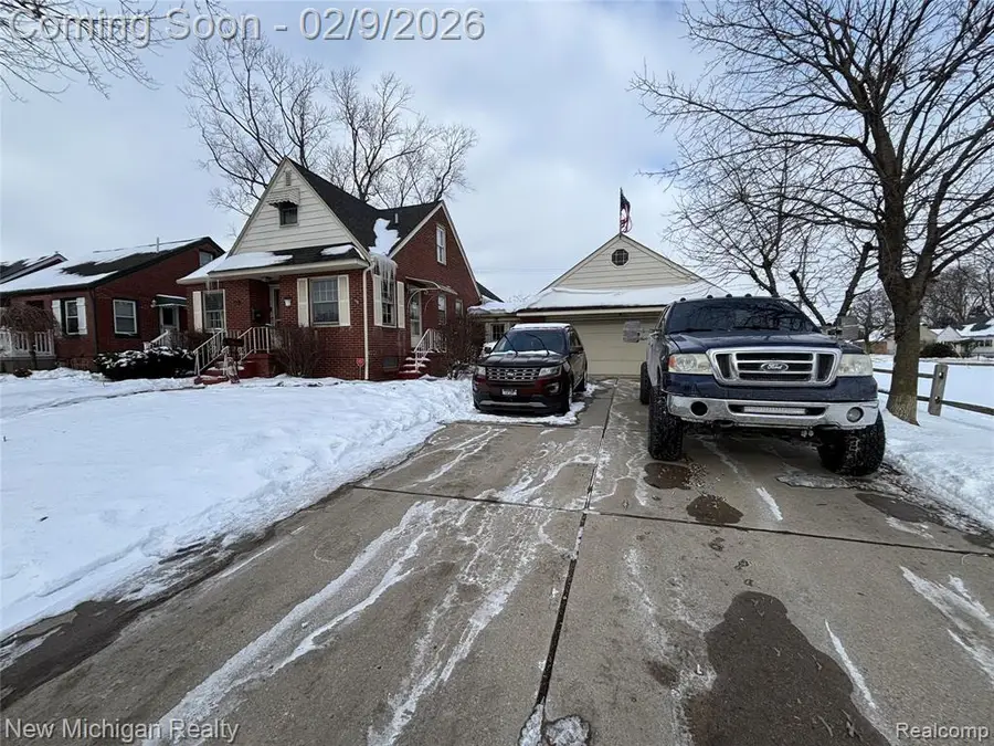 623 Maywood, Monroe, MI  - Image #3