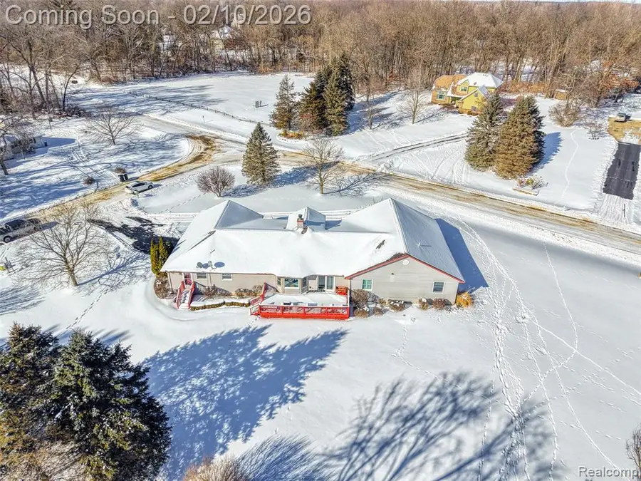 11651 Earl, Pinckney, MI  - #2