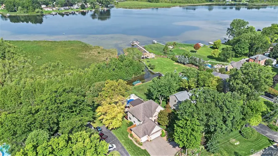 4973 Parview, Clarkston, MI 48346 - #2