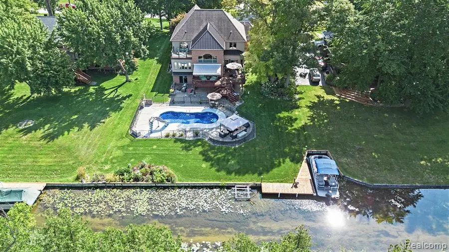 4973 Parview, Clarkston, MI 48346 - #3
