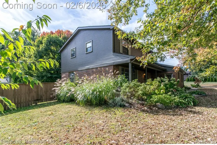 46701 N Territorial, Plymouth, MI  - Image #2