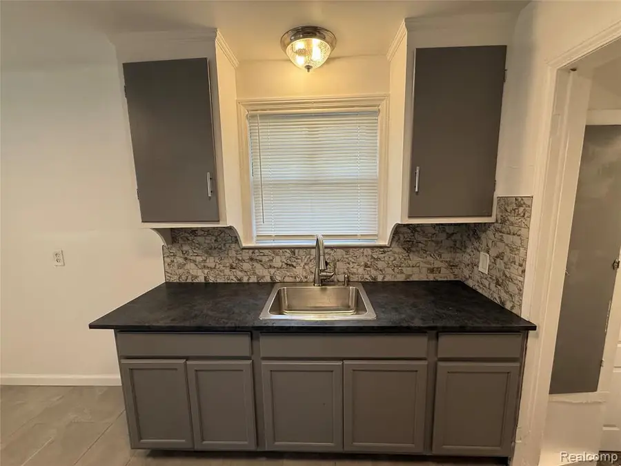 16083 Manning, Detroit, MI 48205 - #2