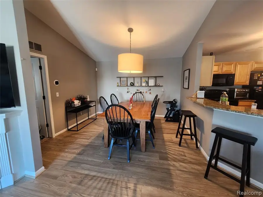 16839 Dover #140, Northville, MI  - Image #3