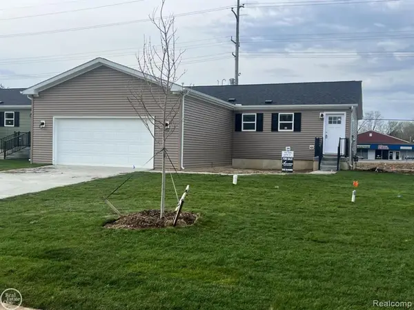 4207 Sugar Maple, Flint, MI 