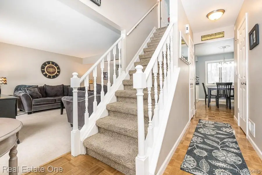 21590 Flanders, Farmington Hills, MI  - Image #3