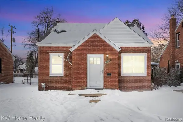 23241 Republic, Oak Park, MI 