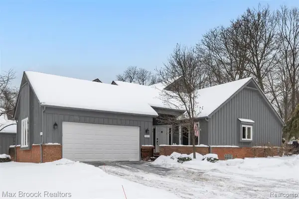 28602 Venice, Farmington Hills, MI 