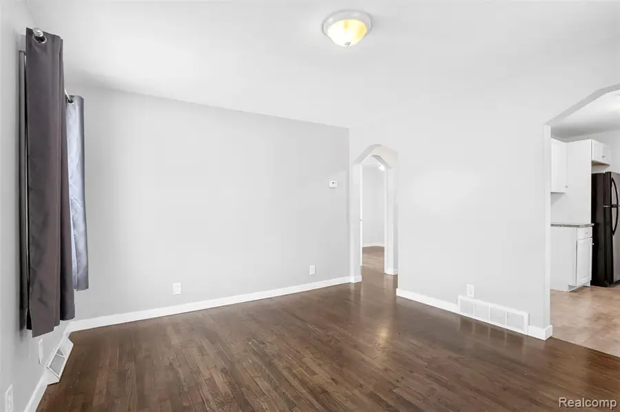 15223 Allen, Southgate, MI  - #3