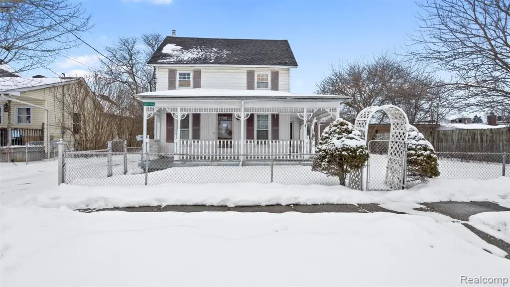 32308 Church, Rockwood, MI 48173 - #1