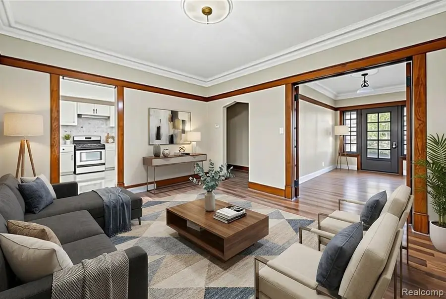 21855 Schoenherr, Warren, MI  - Image #2