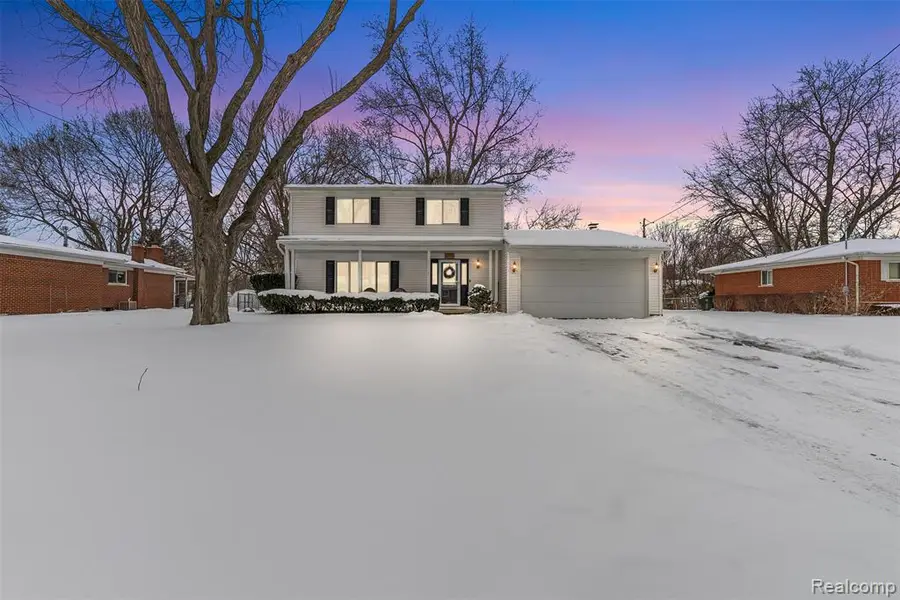 1111 Trotwood, Flint, MI  - Image #2