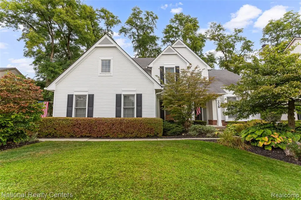 2028 Applebrook, Commerce Township, MI  - #1