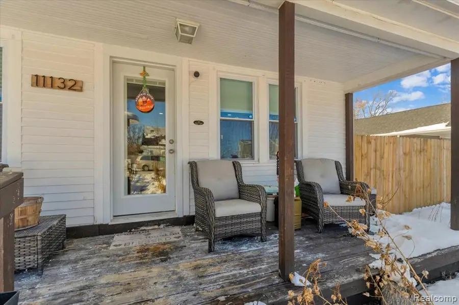 11132 Delano, Romulus, MI  - #3