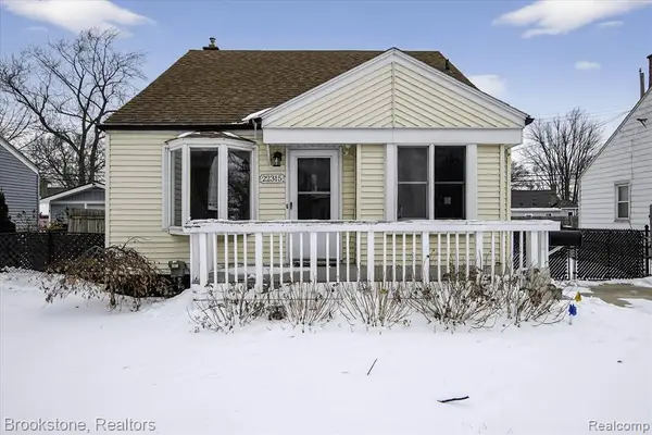 22315 Kramer, Saint Clair Shores, MI 