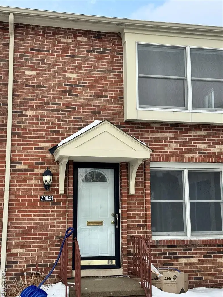 20041 Great Oaks Circle N #317, Clinton Township, MI 48036 - Image #1