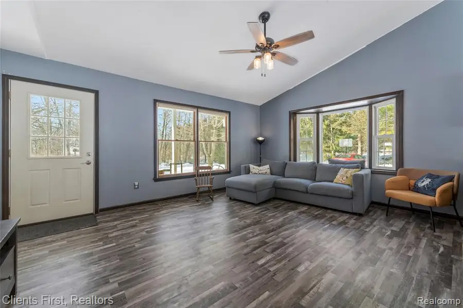 270 N Hurd, Ortonville, MI  - #3