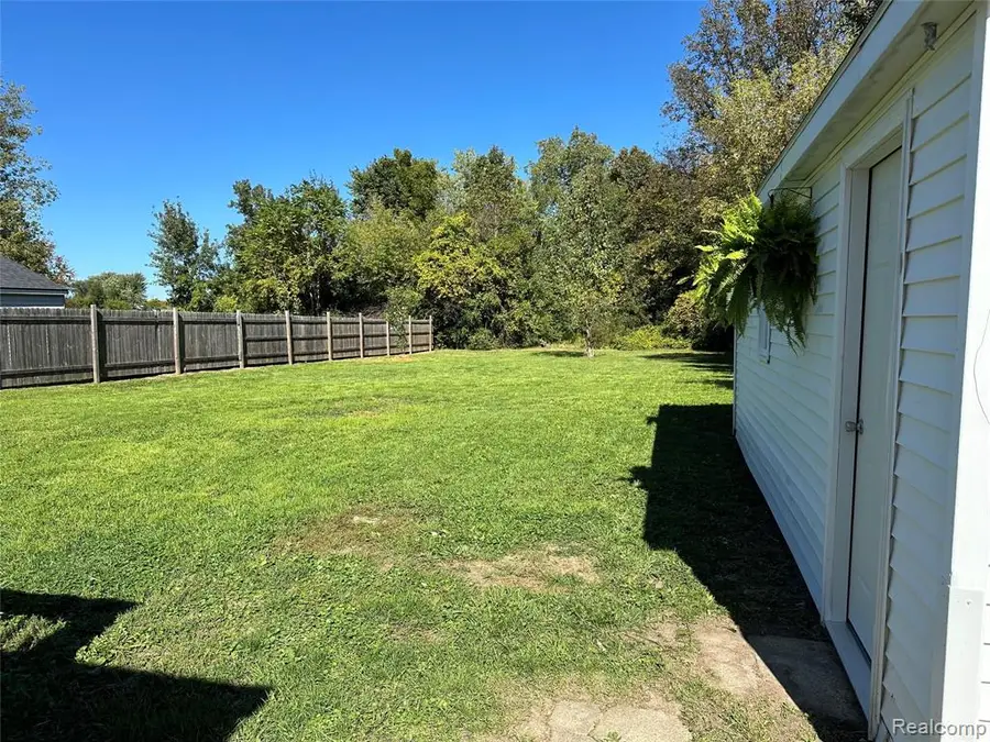 1446 Stephens, Flint, MI  - Image #3