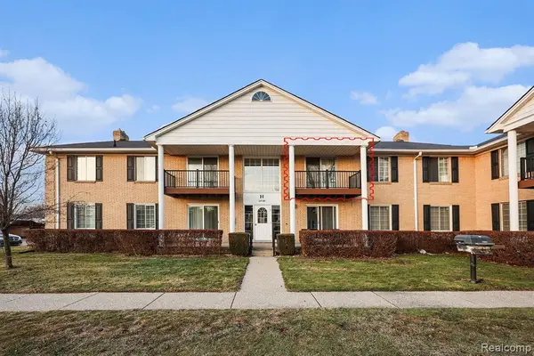 34720 Huntley #22, Sterling Heights, MI 