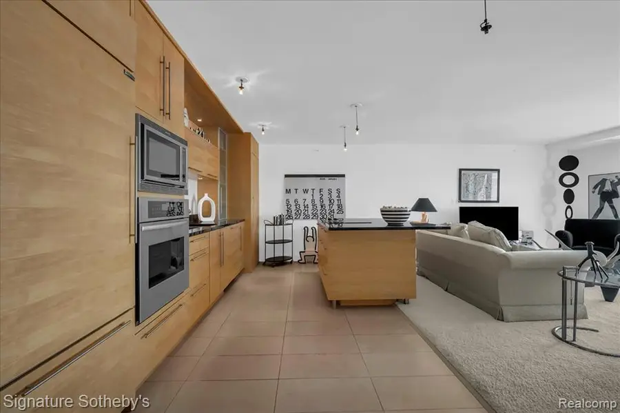 411 S Old Woodward #608, Birmingham, MI  - #3