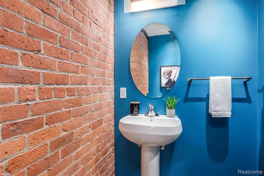 200 River Pl #13, Detroit, MI 48207 - Image #3