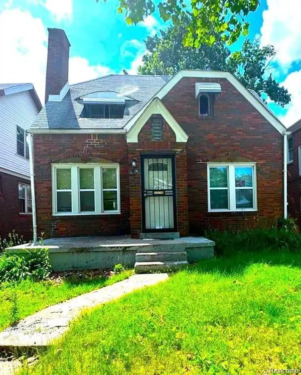 15821 Indiana, Detroit, MI 