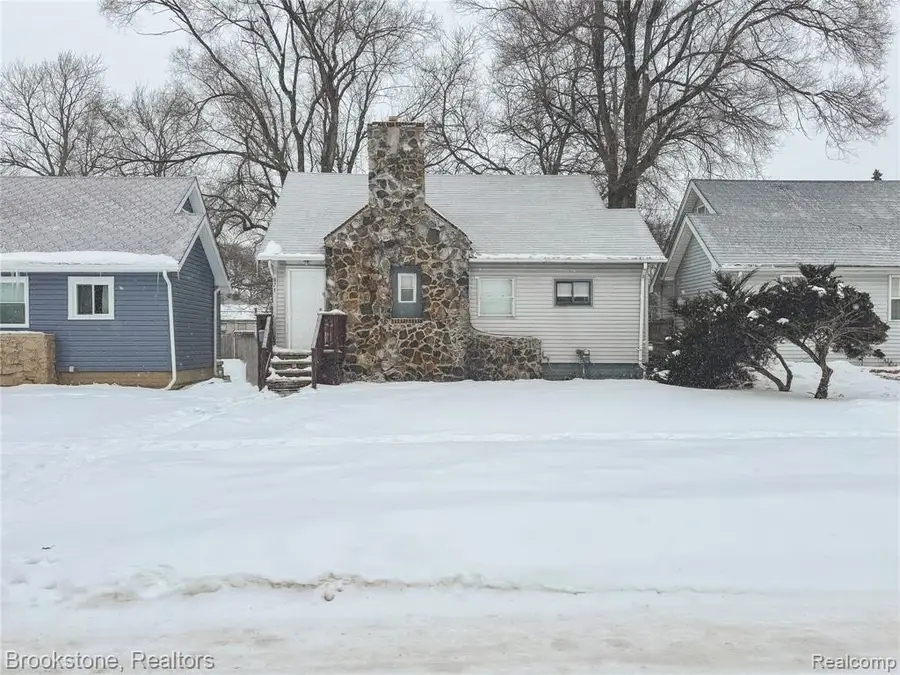 671 E Mansfield, Pontiac, MI 48340 - #3