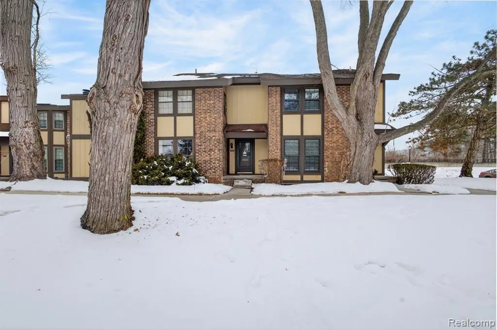 24900 Glenbrooke, Southfield, MI  - #1