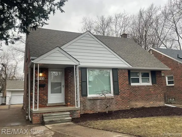 9943 Grayfield, Redford, MI 