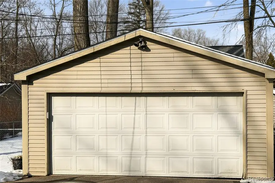 1155 Seabury, Lake Orion, MI  - #3