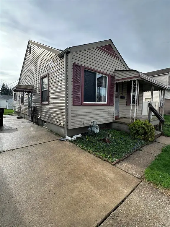 12100 Helen, Southgate, MI 48195 - #2