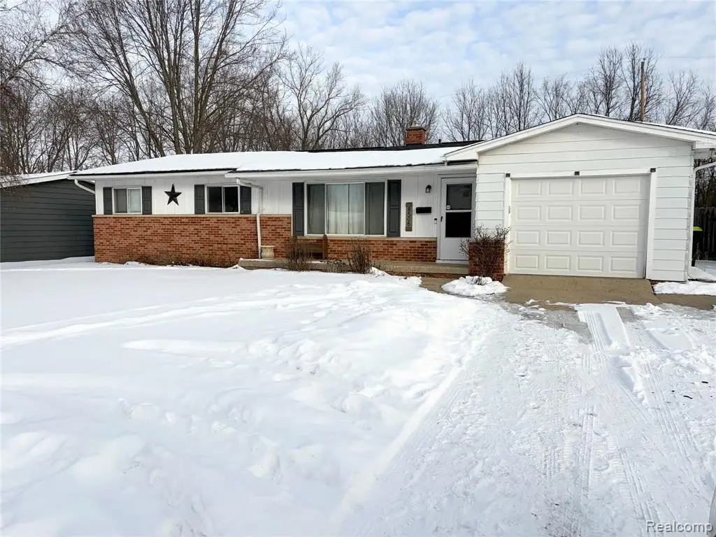 8506 Chesterfield, Swartz Creek, MI 48473 - #1