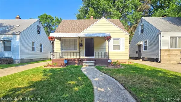 7336 Chatham, Redford, MI 