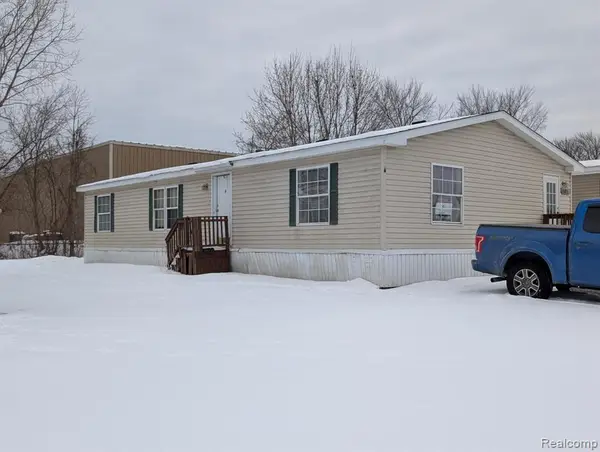 11413 Harbor, Fenton, MI 48430