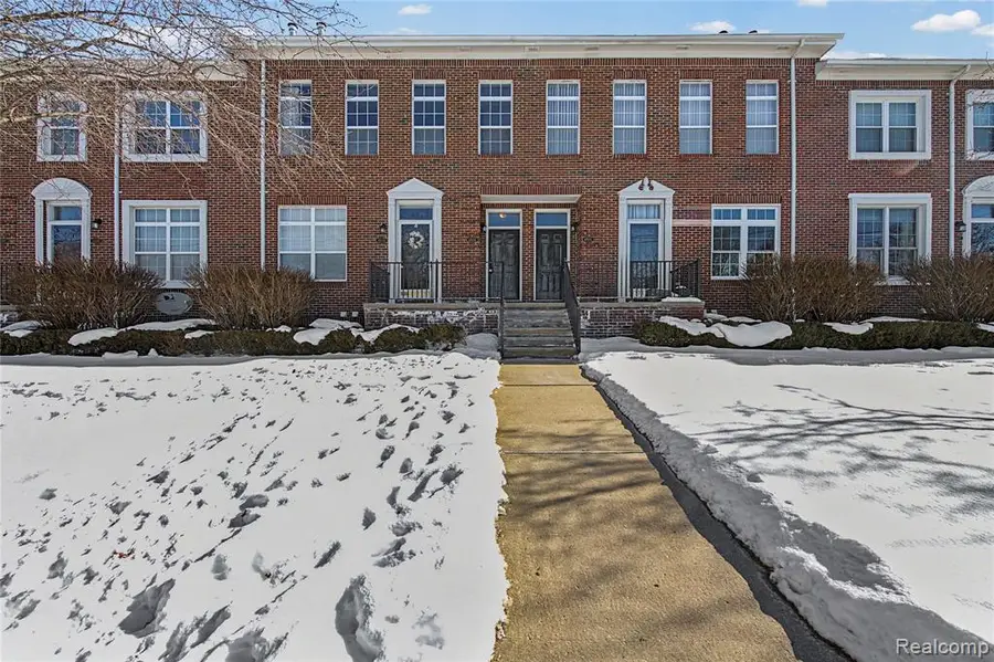 43039 Strand, Sterling Heights, MI  - Image #2