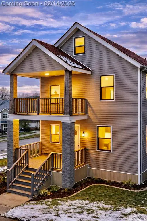 13500 Fenelon, Hamtramck, MI 