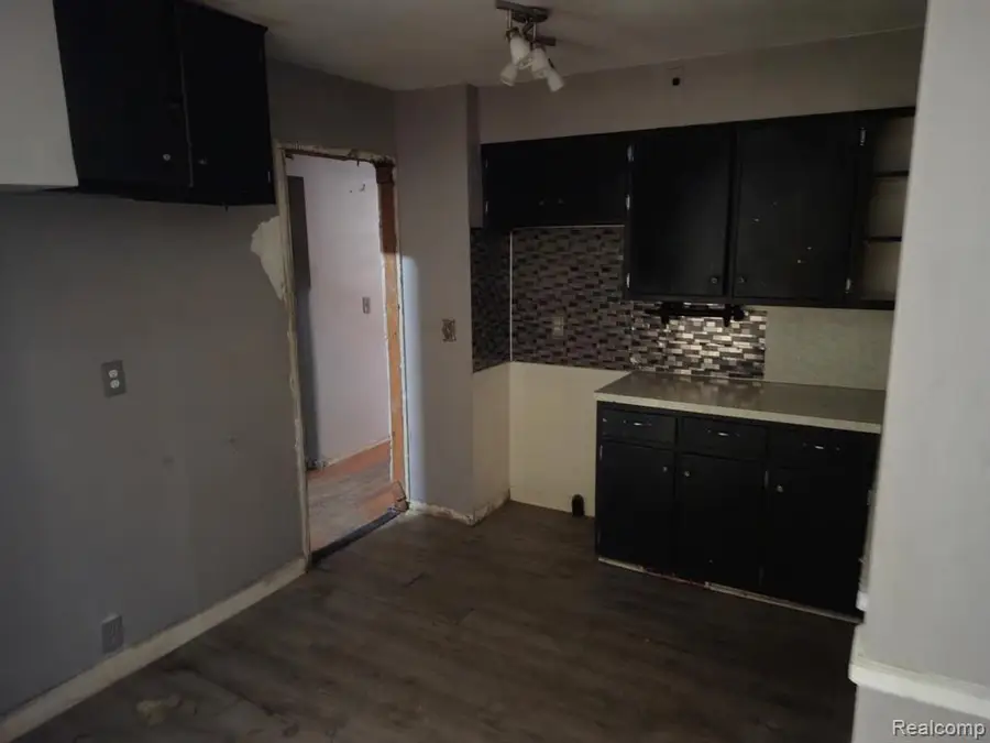 1627 Blackberry, Flint, MI 48507 - #3