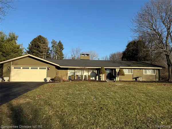 3289 Devon Brook, Bloomfield Hills, MI 
