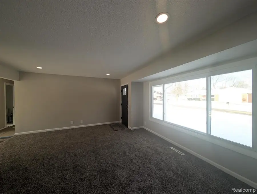 3349 Ridgecliffe, Flint, MI  - #3