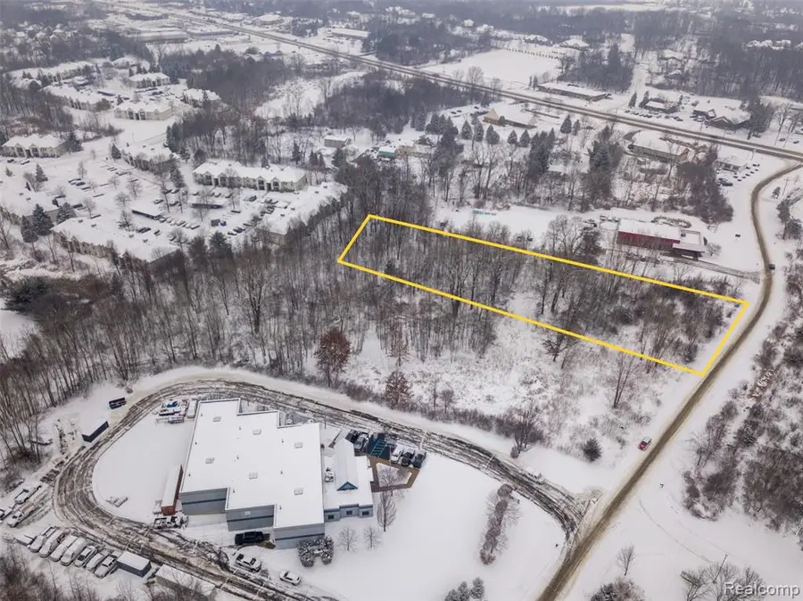000 Victory, Howell, MI 48843 - #3