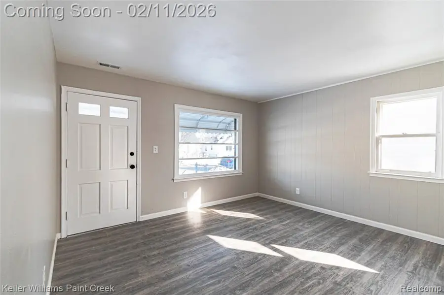 7520 Toepfer, Warren, MI  - Image #2