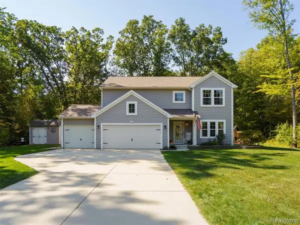 5559 Radiant, Howell, MI 