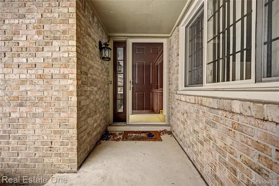 773 Red Maple, Wixom, MI  - #2