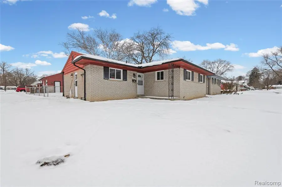 28507 Sunnydale, Livonia, MI  - #2