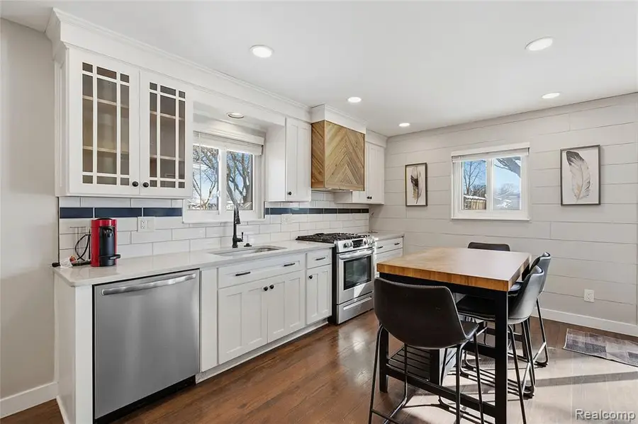 23401 Grove, Saint Clair Shores, MI  - #2