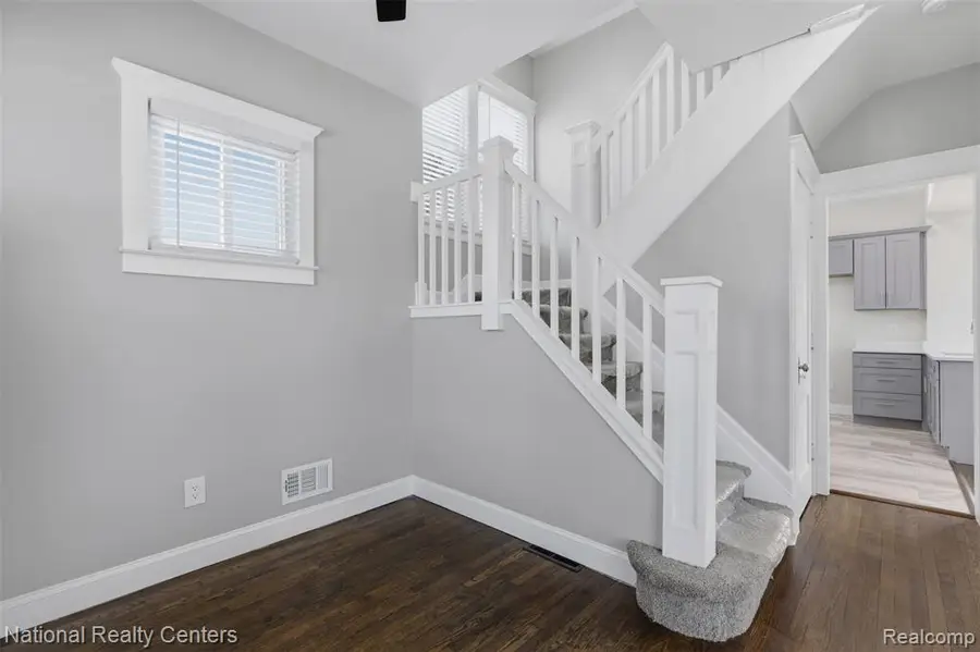 4497 Vancouver, Detroit, MI  - Image #2